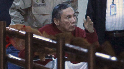 Noriega explica por qué EEUU invadió Panamá